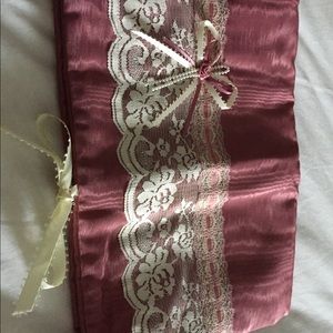 Satin design jewelry storage bag